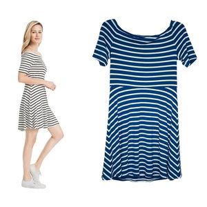 White House Black Market womens blue and white striped dress size small